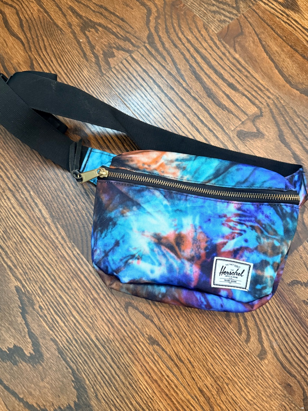 Herschel tie-dye belt bag or fanny fack. Red stripe inside.